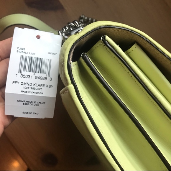 ❤️ Coach Mini Klare Crossbody With Puffy Diamond Quilting - Picture 7 of 13